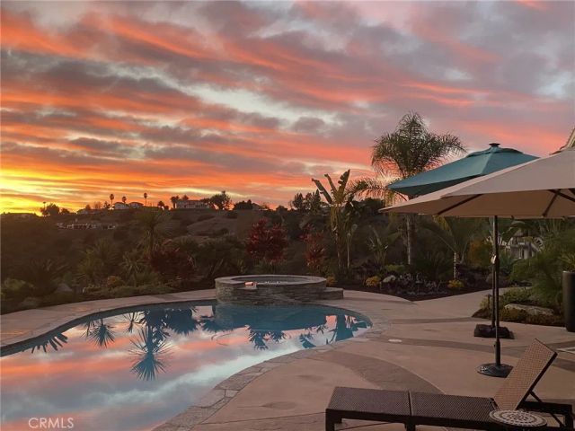 2224 Dos Lomas, Fallbrook, CA 92028