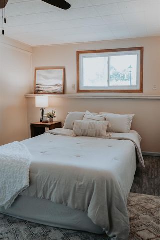 1018 HAWK STREET, Oshkosh, WI 54902