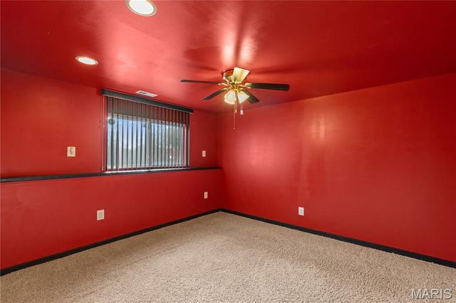 443 Angelique Place, St Charles, MO 63303