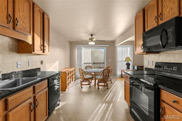 443 Angelique Place, St Charles, MO 63303