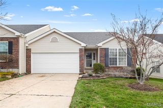 443 Angelique Place, St Charles, MO 63303
