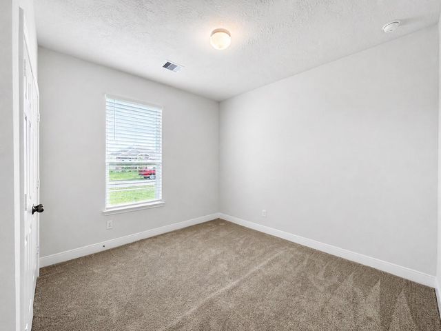 1023 Valley Crest Lane, La Marque, TX 77568