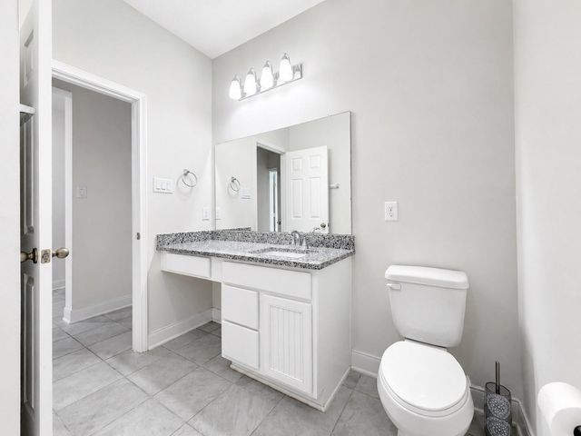1023 Valley Crest Lane, La Marque, TX 77568