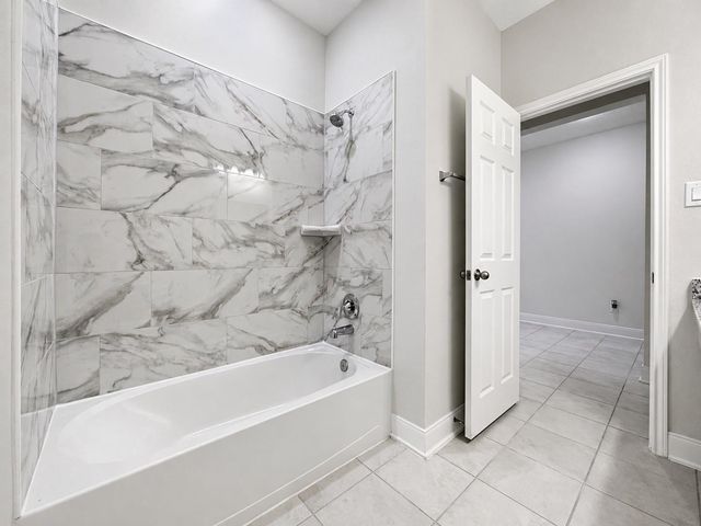 1023 Valley Crest Lane, La Marque, TX 77568