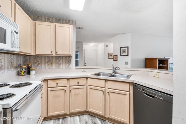 500 SANDIRON Circle 524, Ponte Vedra Beach, FL 32082