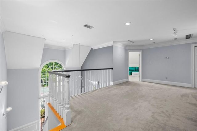 1696 Harts Run, Atlanta, GA 30341