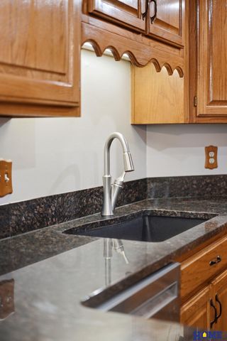 3030 Pecos Road, Lincoln, NE 68516