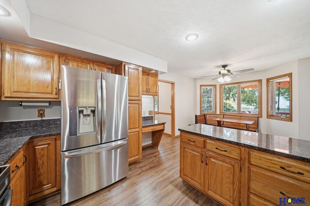 3030 Pecos Road, Lincoln, NE 68516