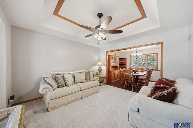 3030 Pecos Road, Lincoln, NE 68516