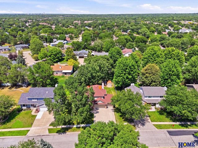 3030 Pecos Road, Lincoln, NE 68516