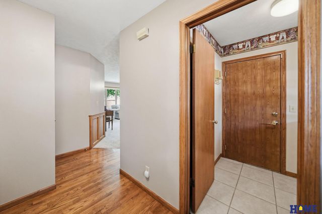 3030 Pecos Road, Lincoln, NE 68516