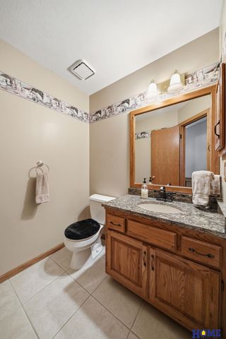3030 Pecos Road, Lincoln, NE 68516