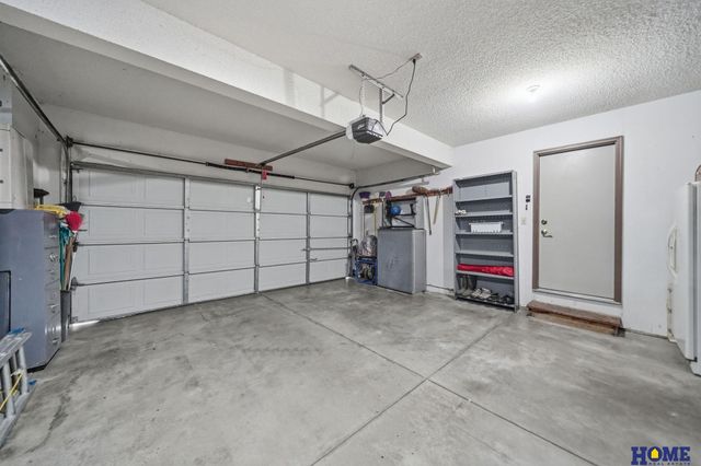 3030 Pecos Road, Lincoln, NE 68516
