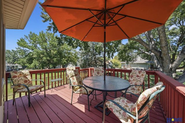 3030 Pecos Road, Lincoln, NE 68516