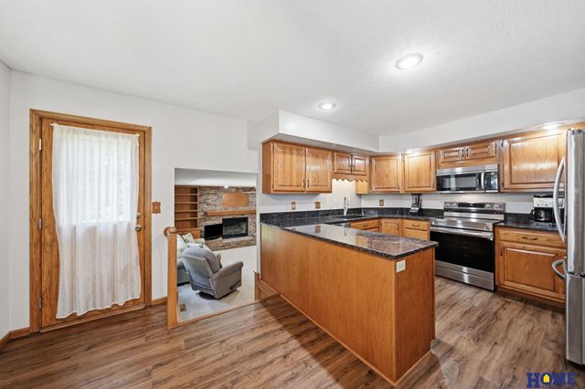 3030 Pecos Road, Lincoln, NE 68516