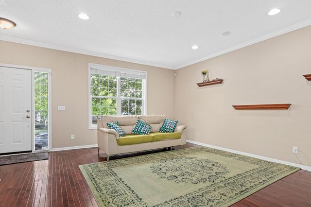 15587 Crab Apple Lane, Eden Prairie, MN 55347