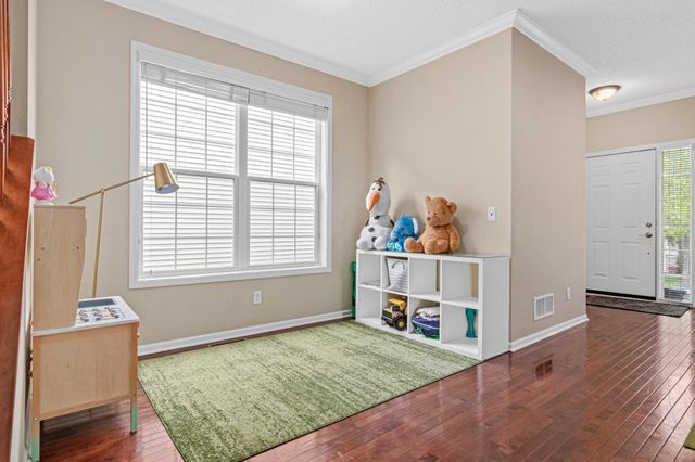 15587 Crab Apple Lane, Eden Prairie, MN 55347