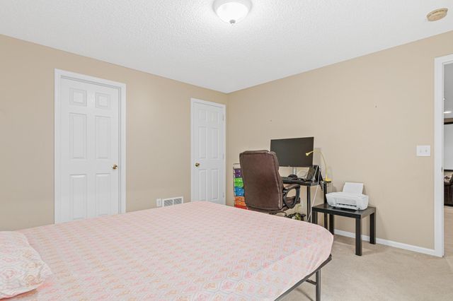 15587 Crab Apple Lane, Eden Prairie, MN 55347