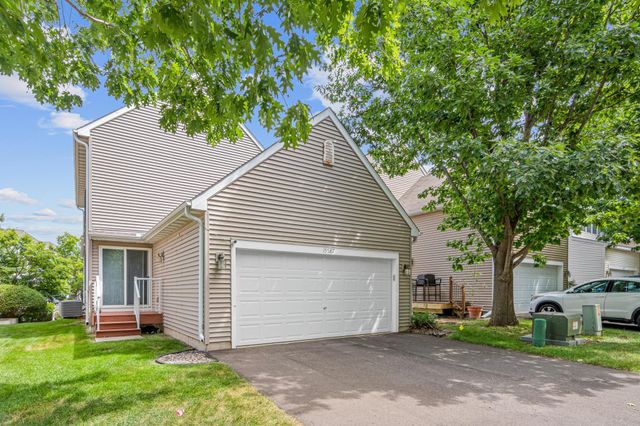 15587 Crab Apple Lane, Eden Prairie, MN 55347