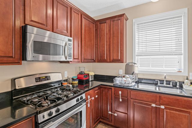 15587 Crab Apple Lane, Eden Prairie, MN 55347