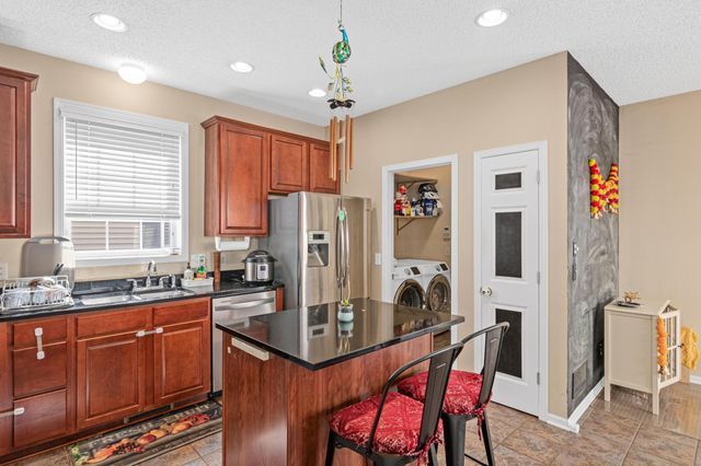 15587 Crab Apple Lane, Eden Prairie, MN 55347