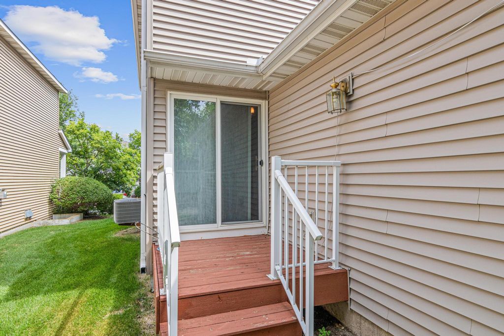 15587 Crab Apple Lane, Eden Prairie, MN 55347 — photo 5