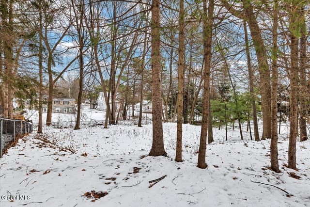 9 Kevin Lane, Schodack, NY 12061