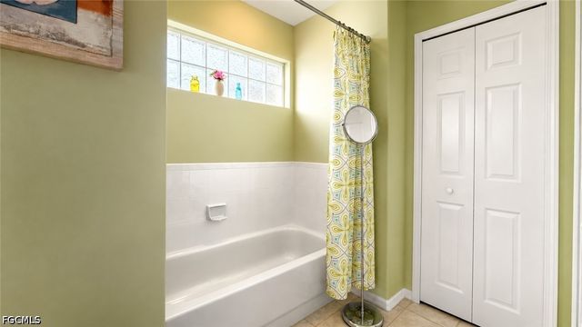 13441 Wild Cotton CT, North Fort Myers, FL 33903