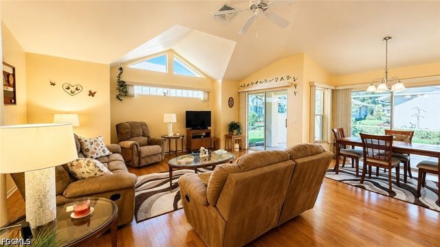 13441 Wild Cotton CT, North Fort Myers, FL 33903
