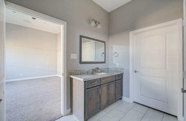 610 Rain Cloud Drive, Baytown, TX 77523