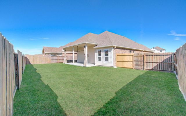 610 Rain Cloud Drive, Baytown, TX 77523