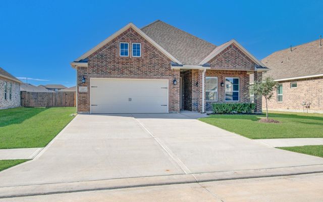 610 Rain Cloud Drive, Baytown, TX 77523