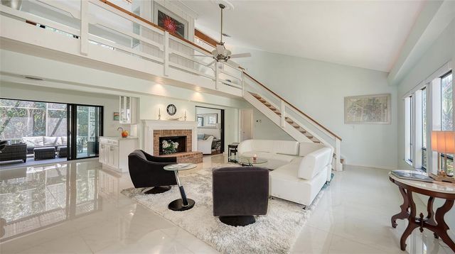 5324 SIESTA COURT, Sarasota, FL 34242