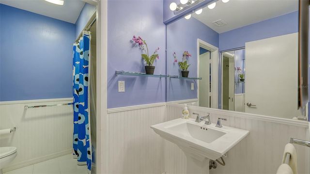 5324 SIESTA COURT, Sarasota, FL 34242