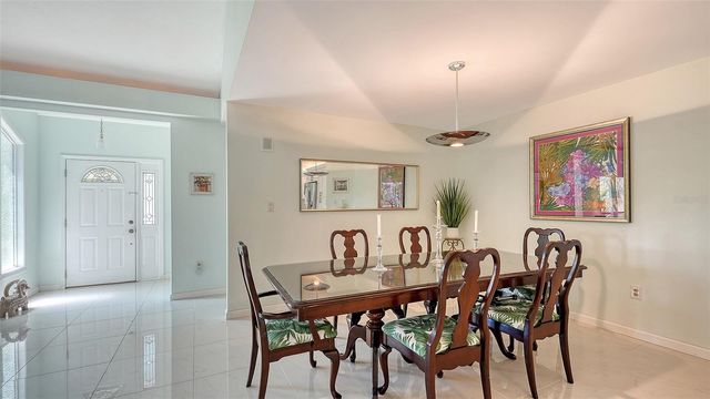 5324 SIESTA COURT, Sarasota, FL 34242
