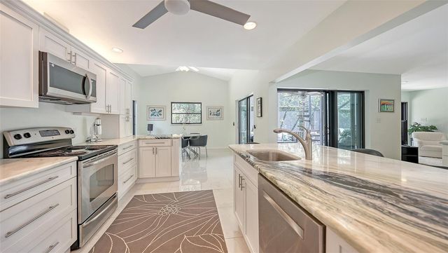 5324 SIESTA COURT, Sarasota, FL 34242