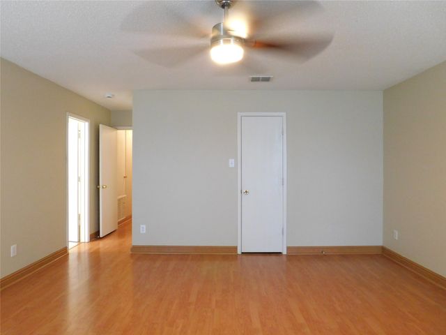 2017 Shawnee Trail, Fort Worth, TX 76247