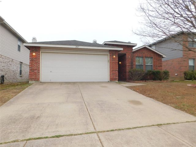 2017 Shawnee Trail, Fort Worth, TX 76247