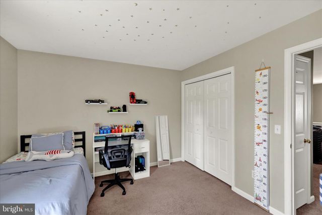 330 WENDOVER WAY, Lancaster, PA 17603