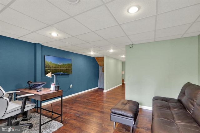330 WENDOVER WAY, Lancaster, PA 17603