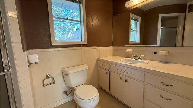 203 Longfellow Lane, Victoria, TX 77904