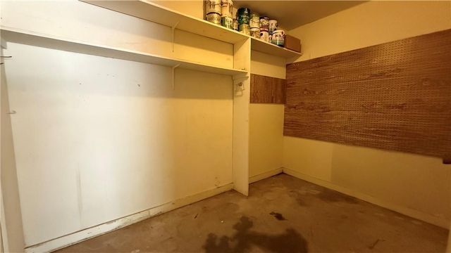 203 Longfellow Lane, Victoria, TX 77904