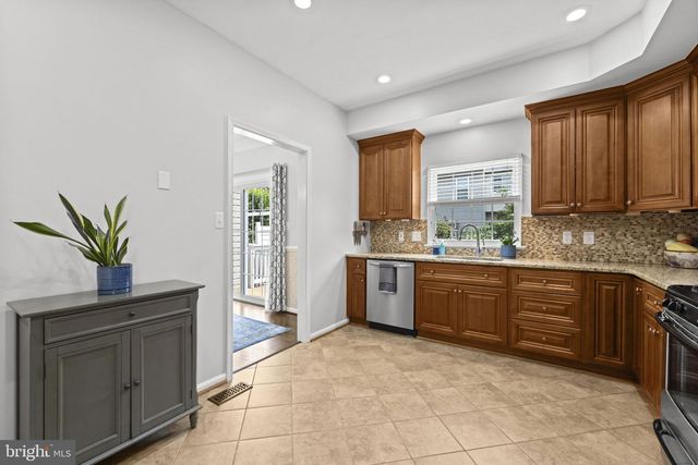 20340 BRIARCLIFF TER, Sterling, VA 20165