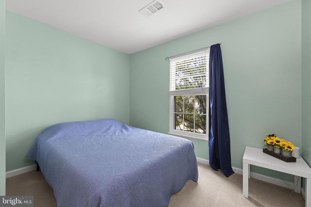 20340 BRIARCLIFF TER, Sterling, VA 20165