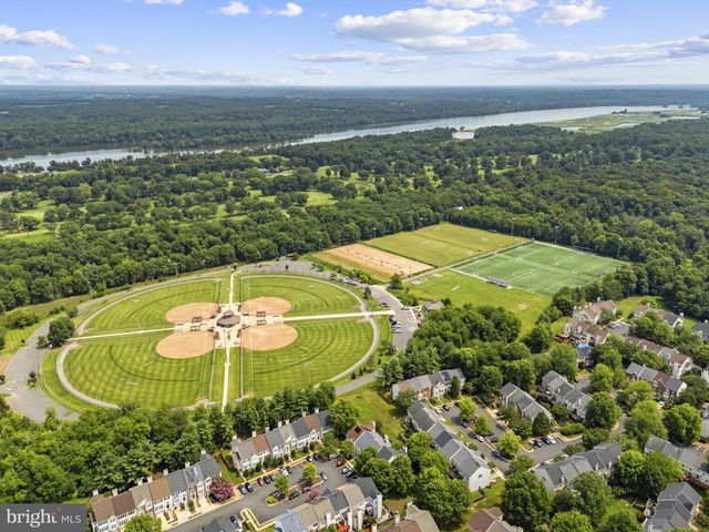 20340 BRIARCLIFF TER, Sterling, VA 20165