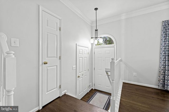 20340 BRIARCLIFF TER, Sterling, VA 20165