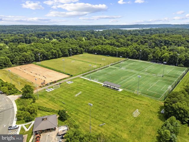 20340 BRIARCLIFF TER, Sterling, VA 20165