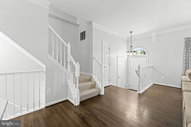 20340 BRIARCLIFF TER, Sterling, VA 20165