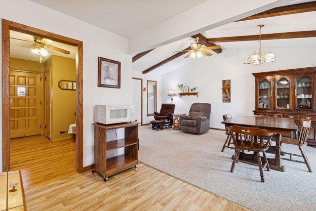 7041 Georgia Avenue N, Brooklyn Park, MN 55428