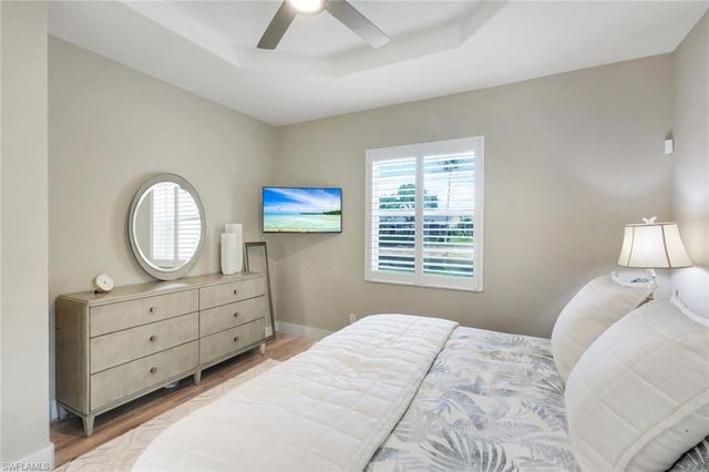 8612 IBIS COVE CIR, Naples, FL 34119